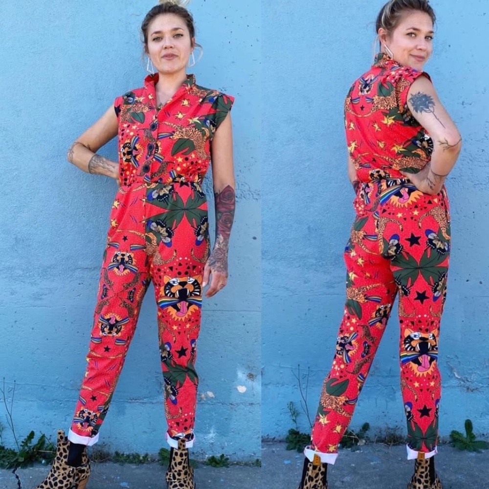 Nooworks Red Tiger Pride Magic Suit size XS